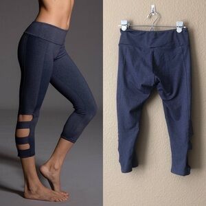 Onzie cut out legging